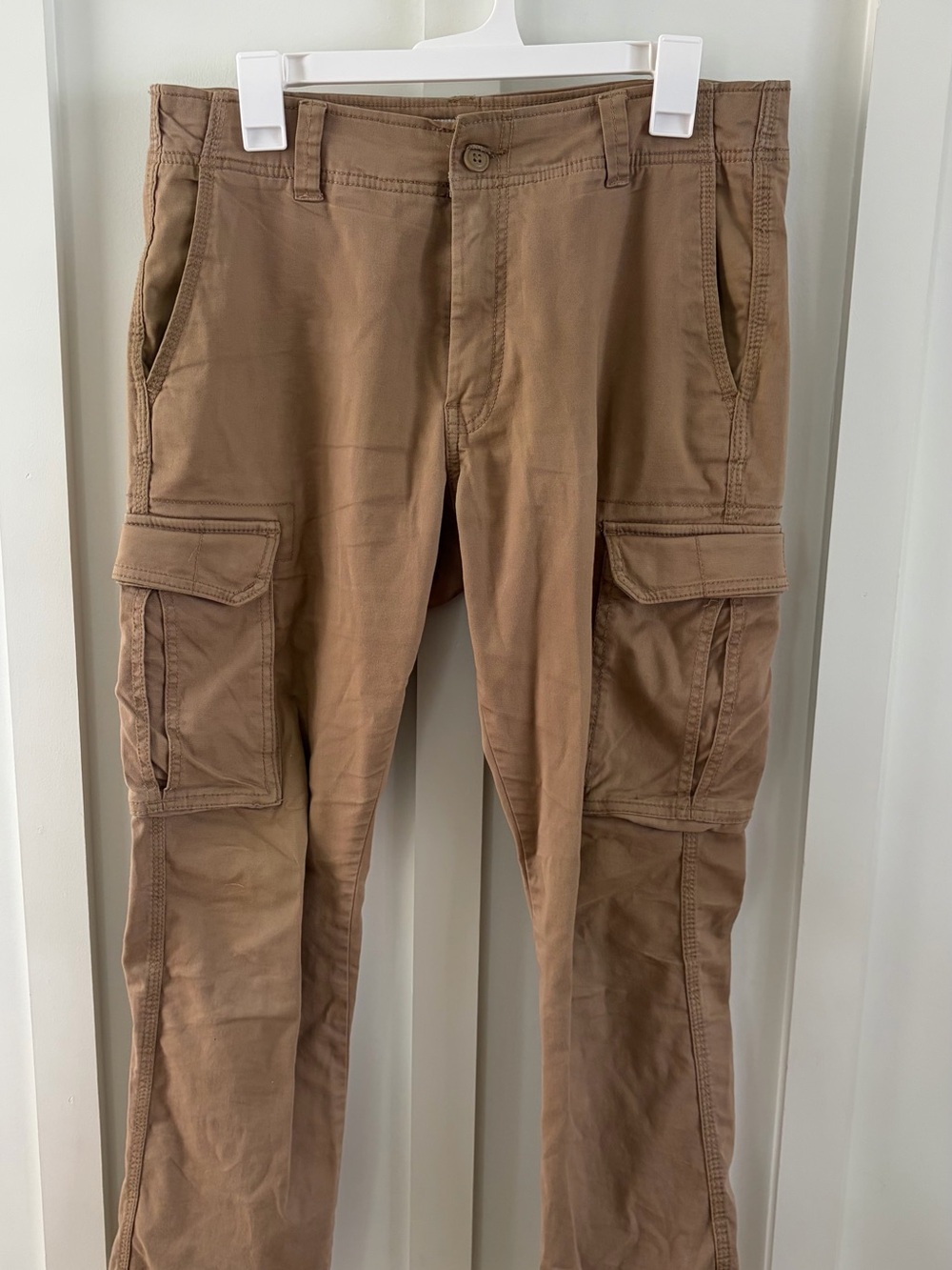 Goodfellow & Co Men’s Brown Cargo Pants | Size 32 x 30 | Excellent Condition